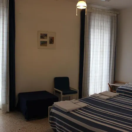 Ξενοδοχείο Milano 3*